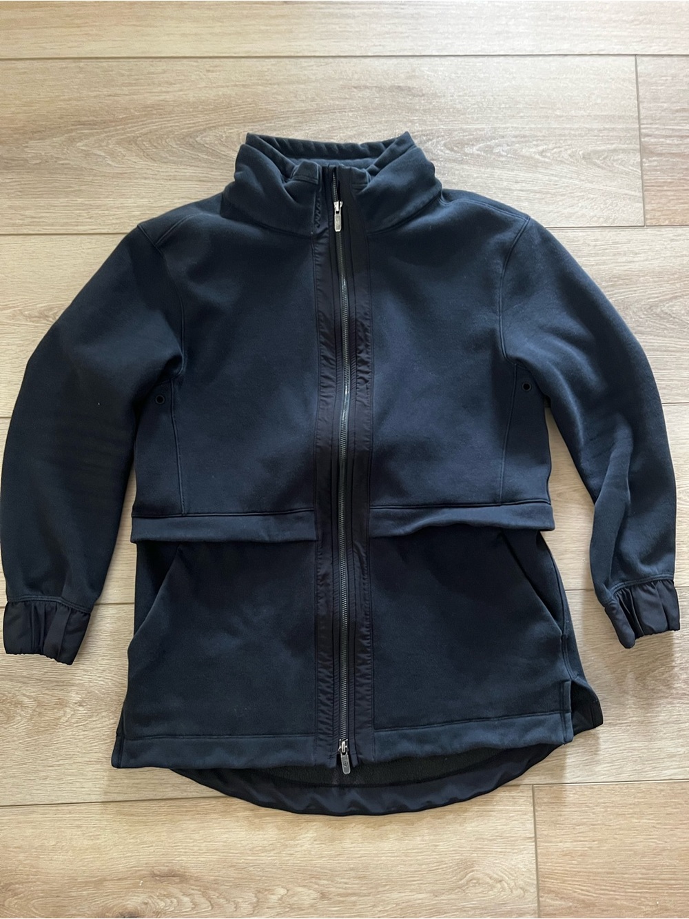 lululemon high neck Black Zip fleece lined Jacket, size 10